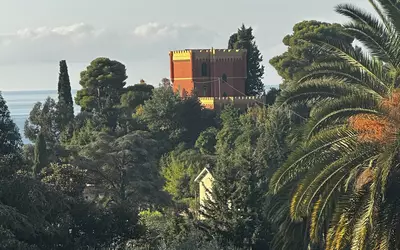 Menton (06500)