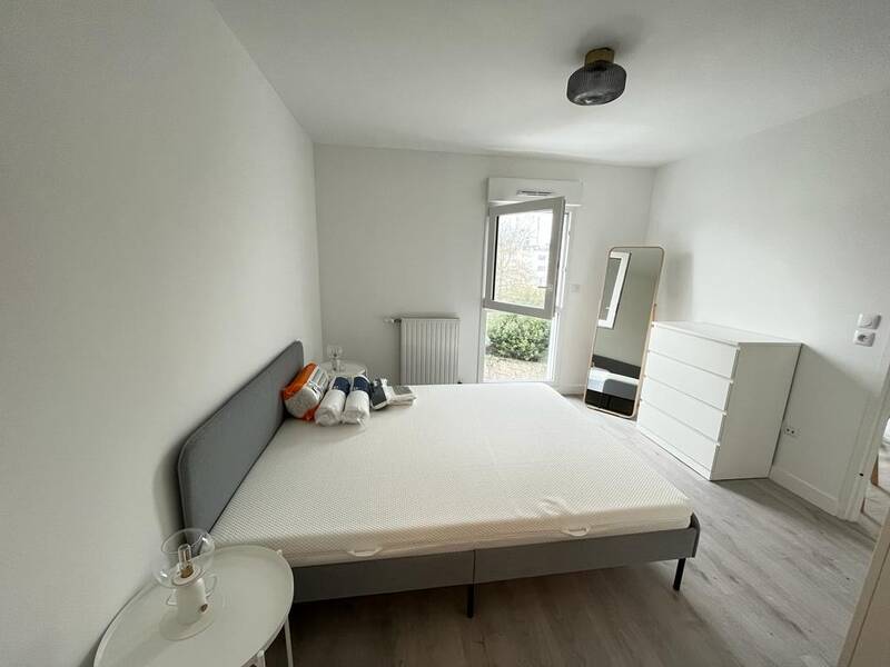 Nantes (44000)