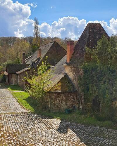 Vente maison 11 pièces Saint-Hilarion (78125)