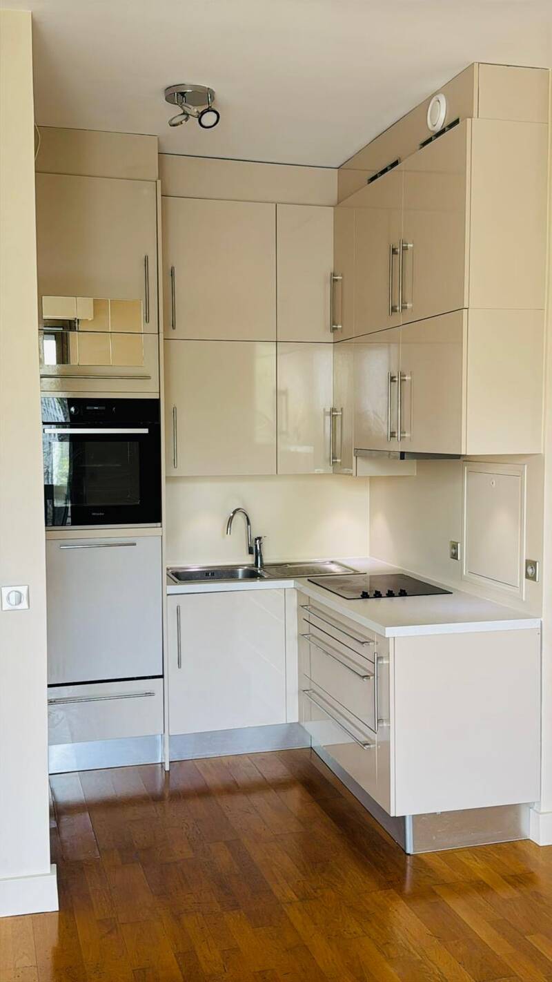 Neuilly-Sur-Seine (92200)