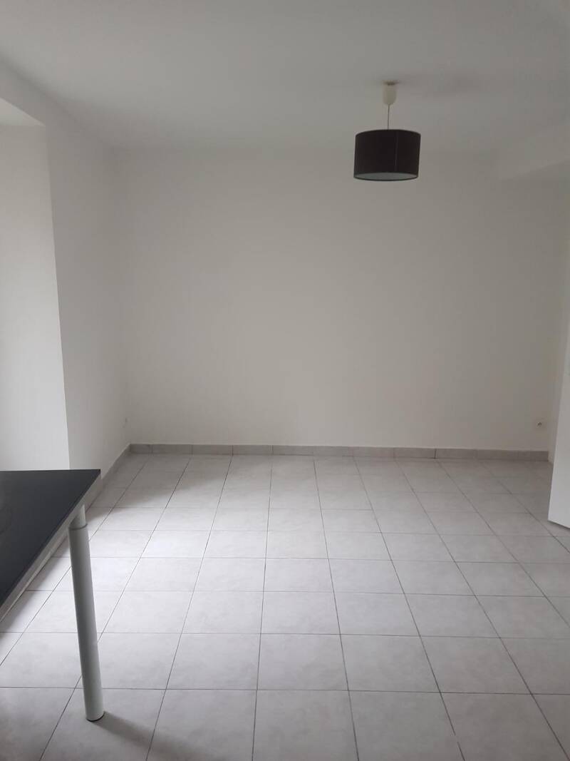 Villeneuve-Le-Comte (77174)