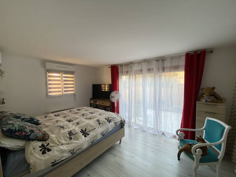 Fréjus (83600)