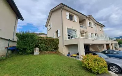 Voiron (38500)