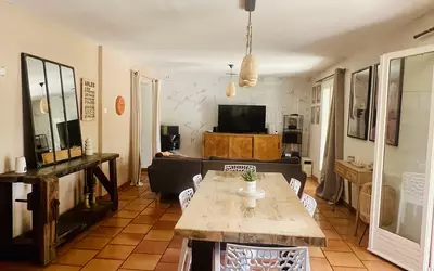 Arles (13104)