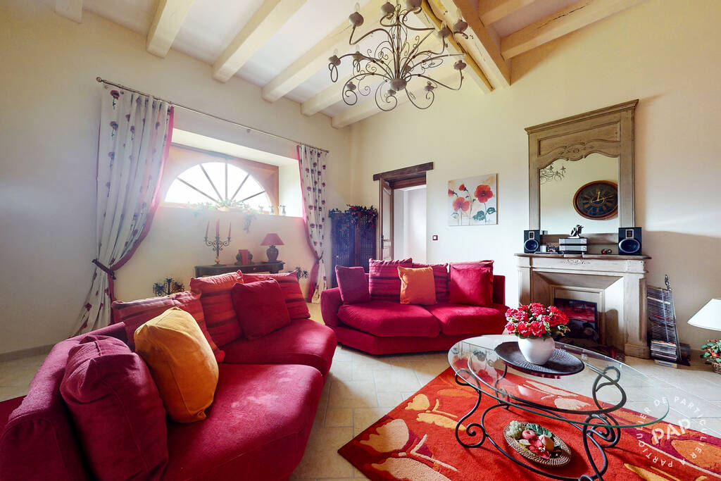 Maison 685.000&nbsp;&euro; 310&nbsp;m² Édon