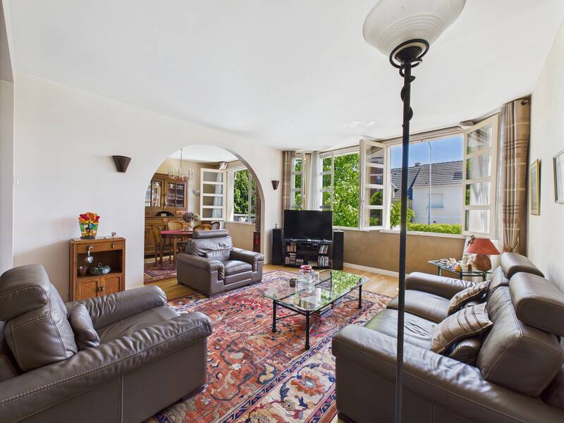 (131 M² Utiles) Houilles (78800)