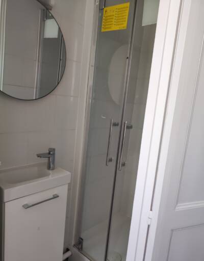 Location appartement studio Paris 15e