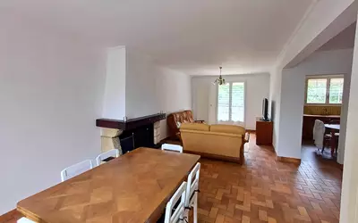 Nantes (44000)