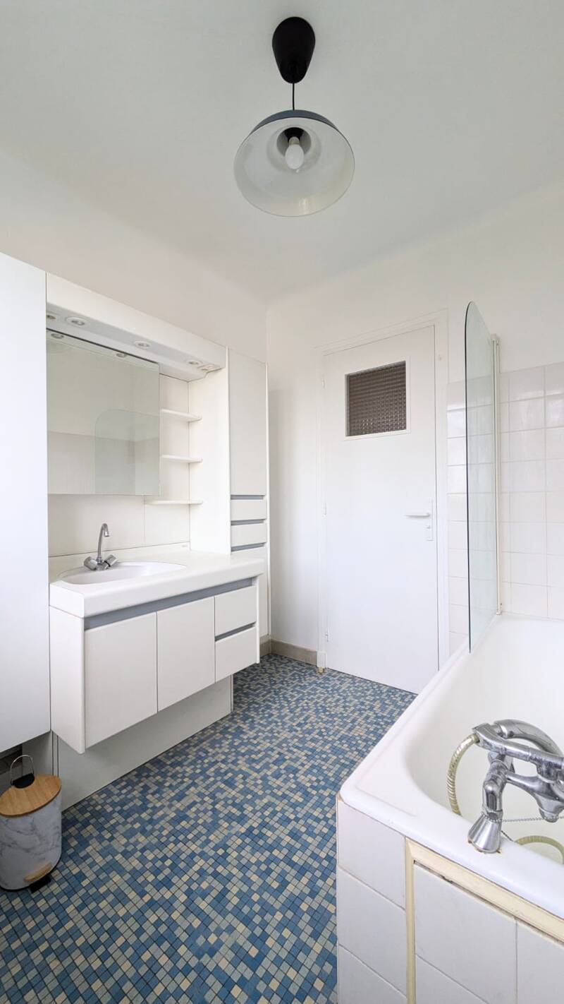 Sceaux (92330)