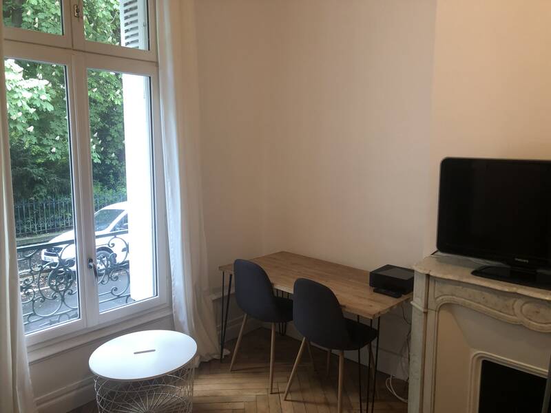 Tours (37000)