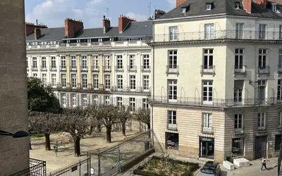 Nantes (44000)