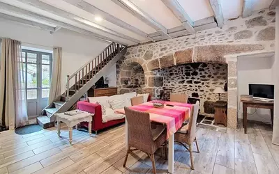 Laroquebrou (15150)