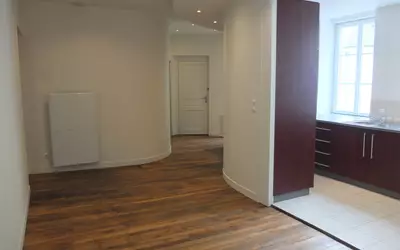 Angers (49000)