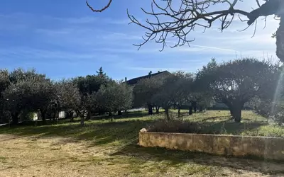 Pernes-Les-Fontaines (84210)