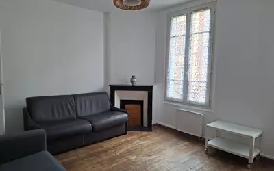 Saint-Denis (93200)