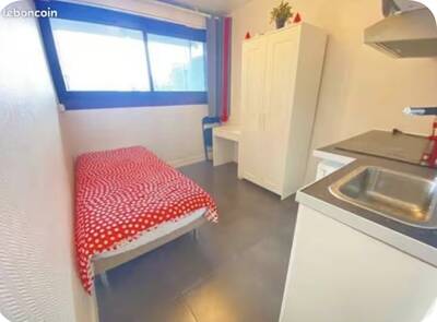 Location appartement studio Paris 15e