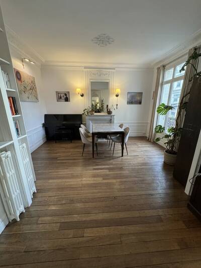 Location appartement 4 pièces Paris 15e