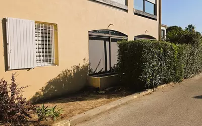 Saint-Cyr-Sur-Mer (83270)