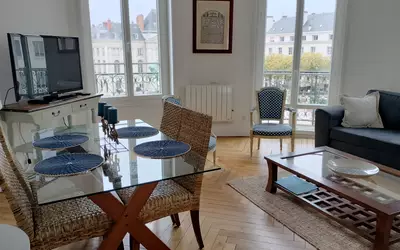 Orléans (45000)