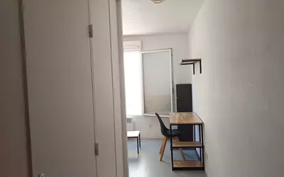 Nîmes (30000)