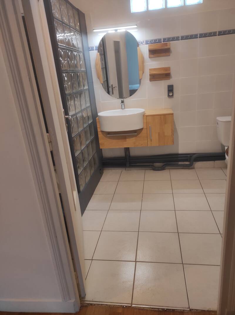 Fresnes (94260)