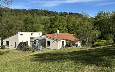 Vaugneray (69670)