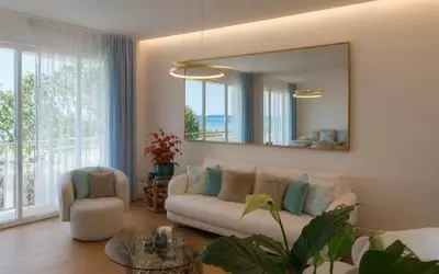 Cannes (06150)