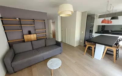Issy-Les-Moulineaux (92130)