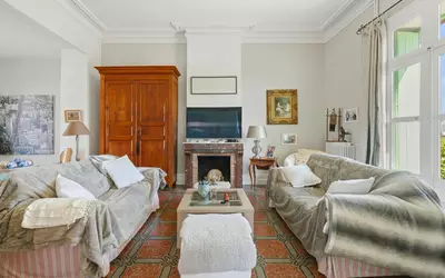 Maison 6 pièces 300 m² · à Balaruc-les-Bains · 300 m² · 900 000 €