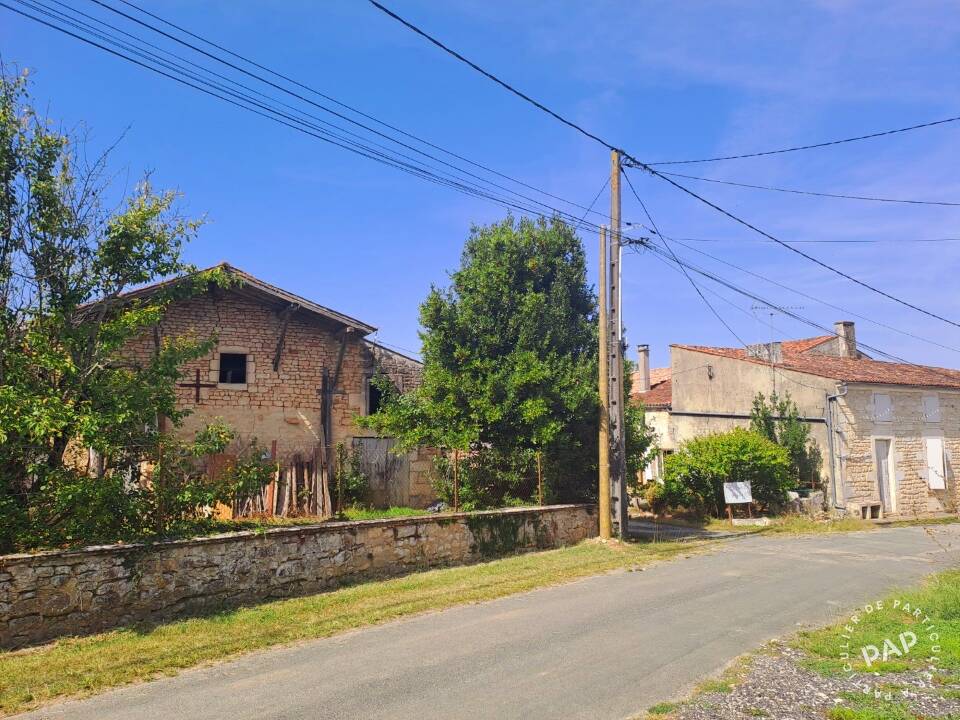 Vente maison 96 m² Plassay (17250)
