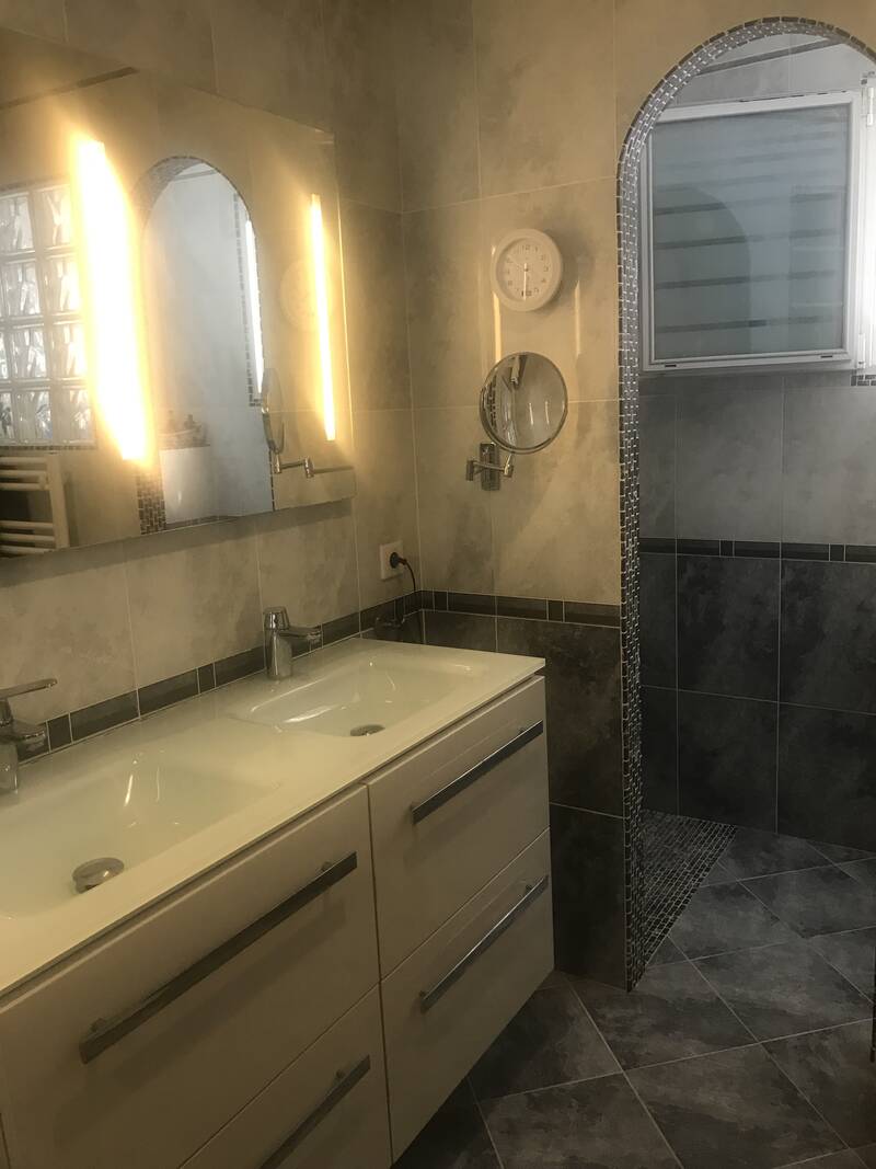 Salernes (83690)