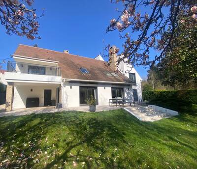 Vente maison 9 pièces Bièvres (91570)