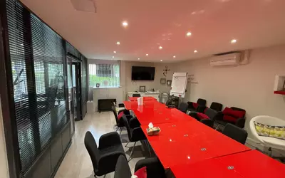 Courbevoie (92400)