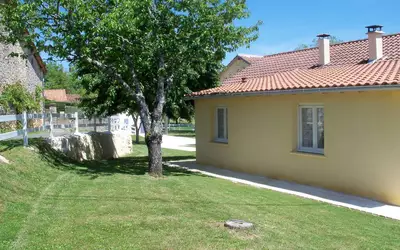 Saint-Front-La-Rivière (24300)