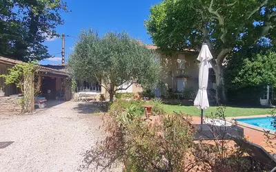 Avignon (84000)