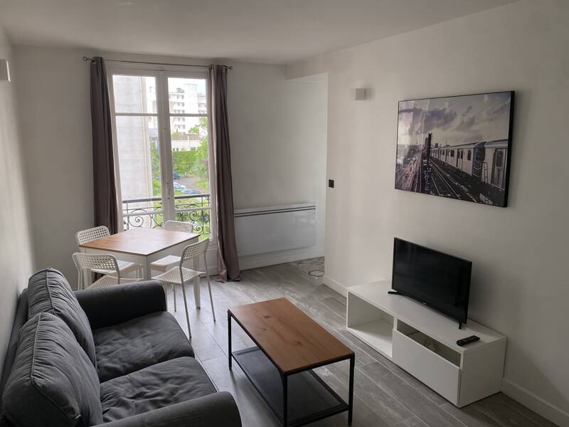 Paris 18E