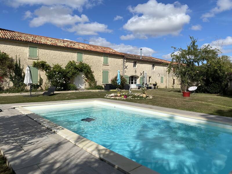 Bouillé-Courdault (85420)