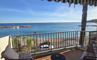 Roquebrune-Cap-Martin (06190)