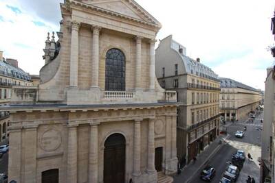 Location appartement studio Paris 1er
