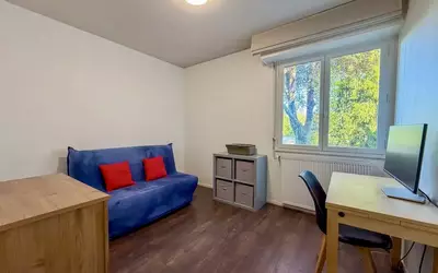 Nantes (44000)