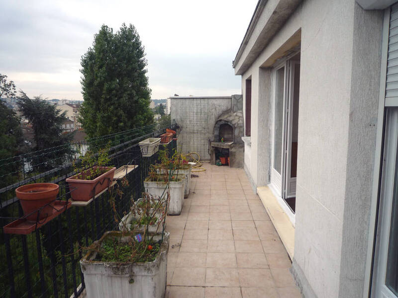 Issy-Les-Moulineaux