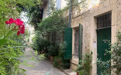 Arles (13104)