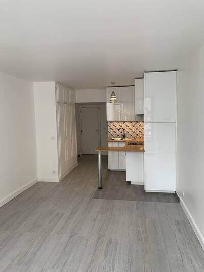 Location appartement studio Paris 17e