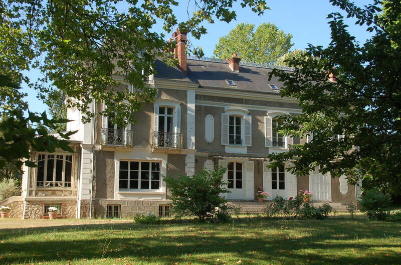 Varennes-Sur-Seine (77130)