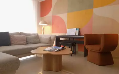 Orange (84100)