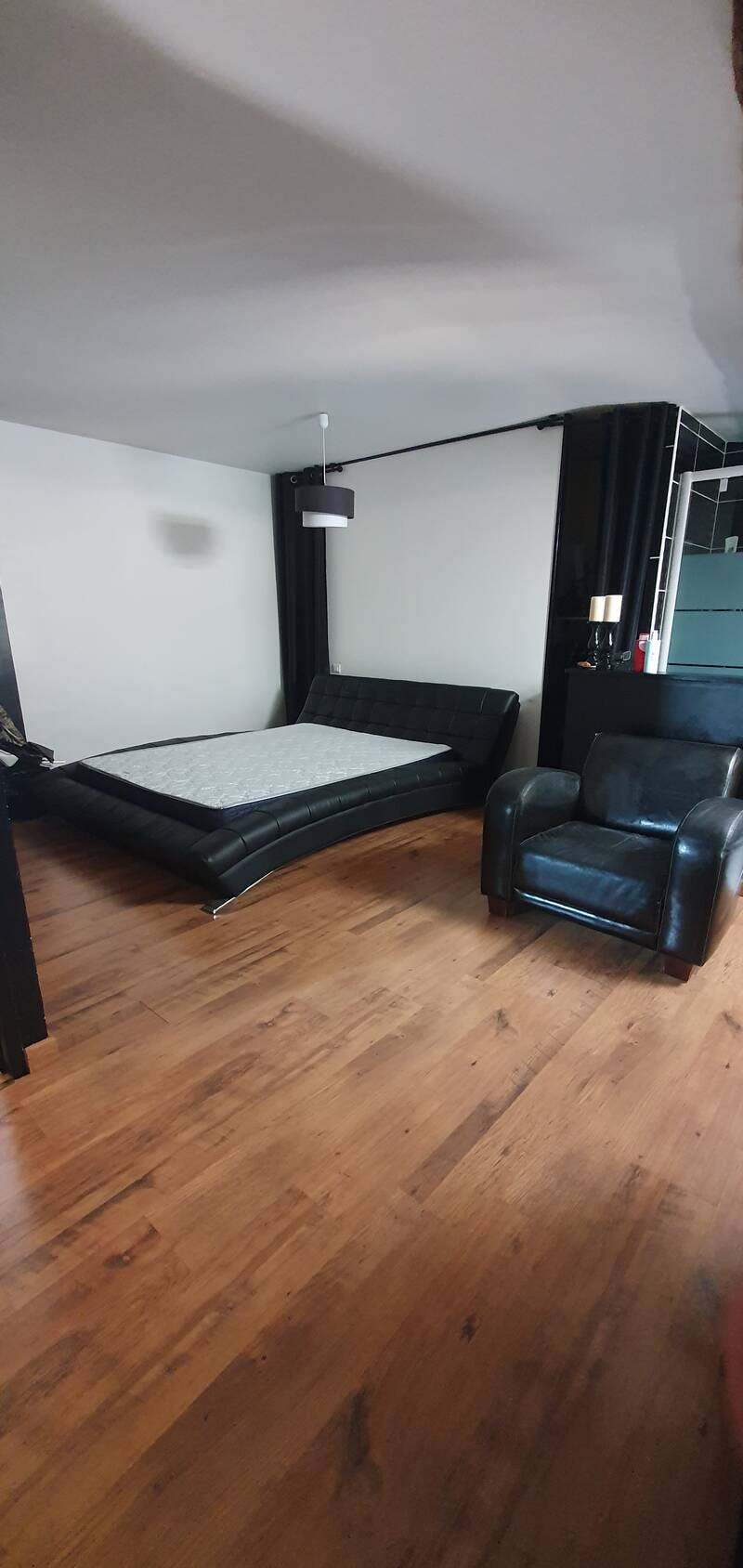 Tournus (71700)