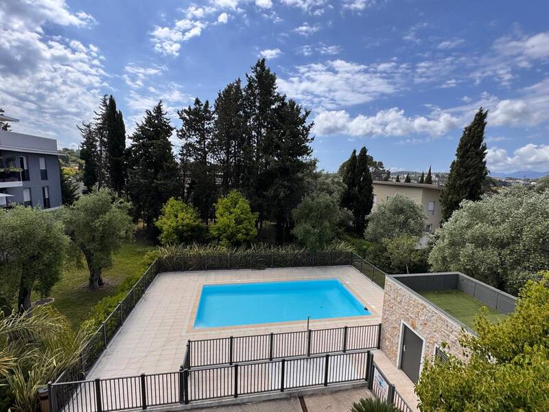 Mougins (06250)
