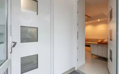 - Maison De Ville