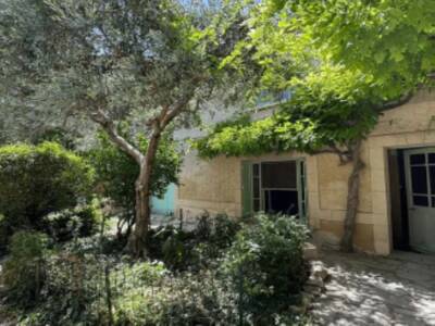 Vente maison 6 pièces Saint-Étienne-des-Sorts (30200)