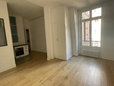 Location appartement 3 pièces Paris 8e